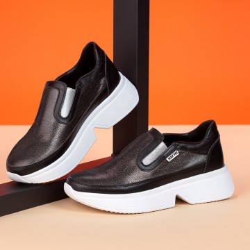 Кроссовки женские 2110334